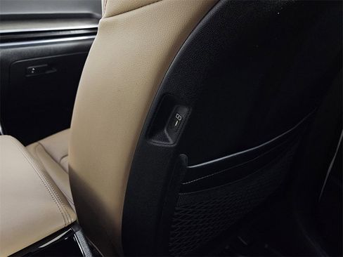 Used 2024 Kia Sorento SX Prestige w/ Olive Brown Leather Package image 30