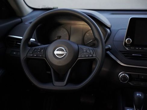 New 2025 Nissan Altima 2.5 S image 21