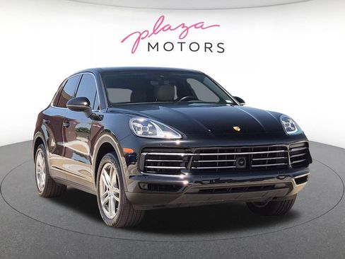 Used 2019 Porsche Cayenne AWD/4WD image 3