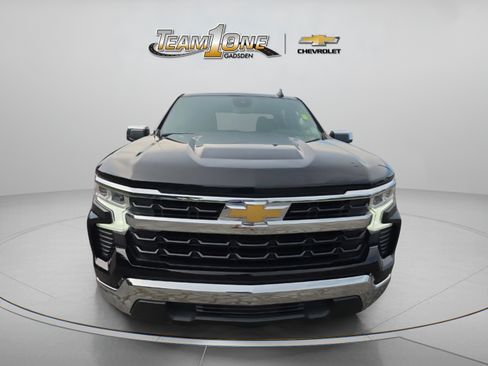 Used 2023 Chevrolet Silverado 1500 LT RWD image 2