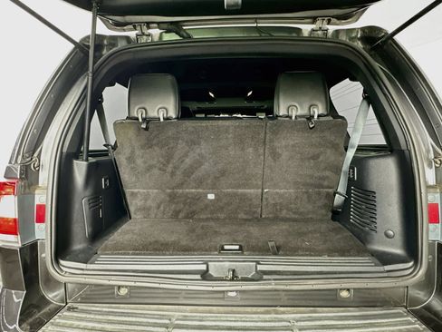 Used 2015 Lincoln Navigator 4WD image 28