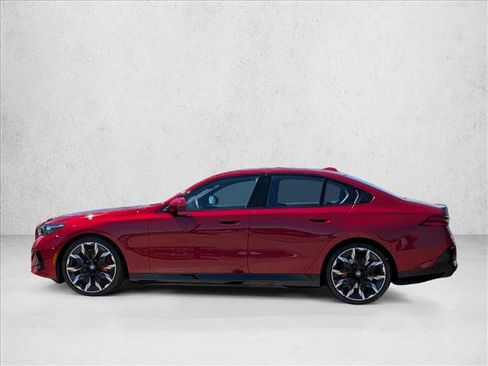 Certified 2026 BMW i5 eDrive40 w/ M Sport Package RWD image 9