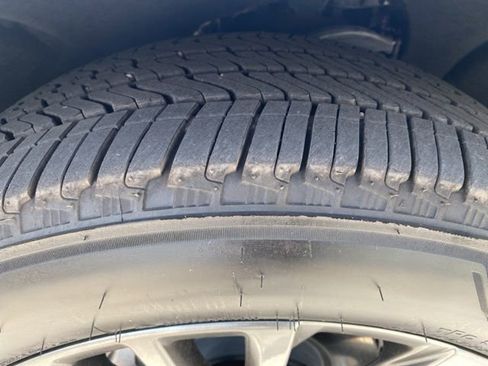 Used 2026 Cadillac Escalade Platinum Sport w/ LPO, Floor Liner Package RWD image 34