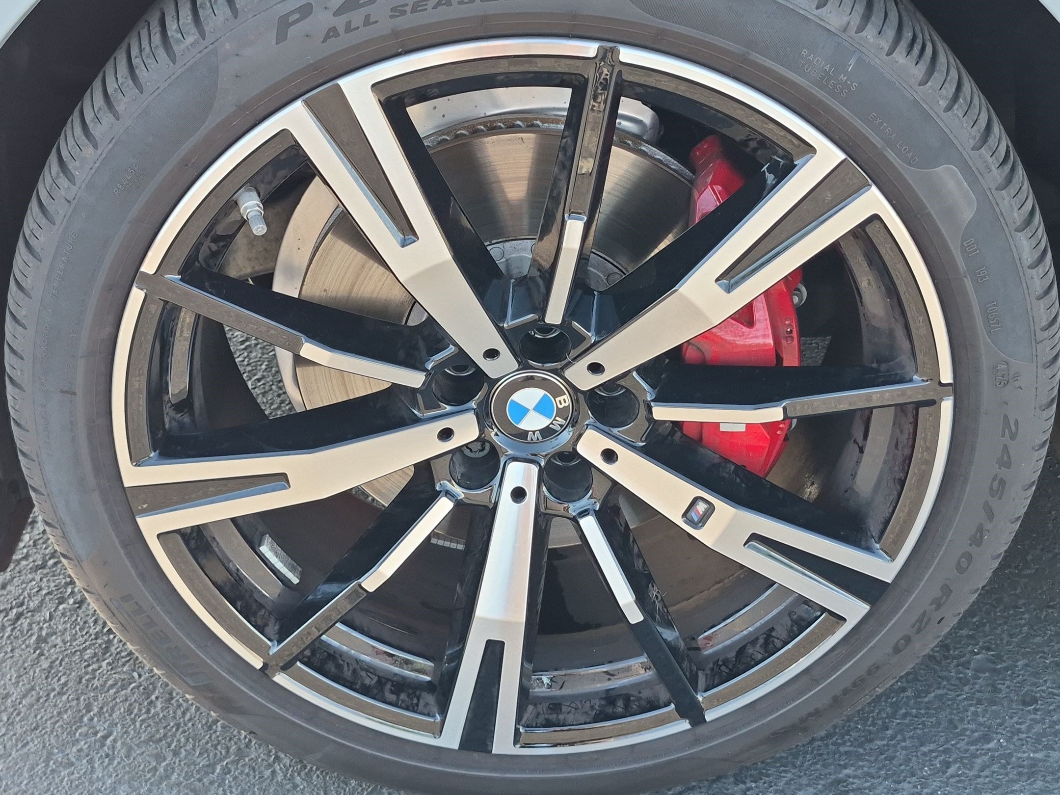 Certified 2026 BMW 530i w/ M Sport Package RWD image 13