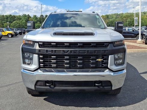 Used 2022 Chevrolet Silverado 3500 W/T image 2