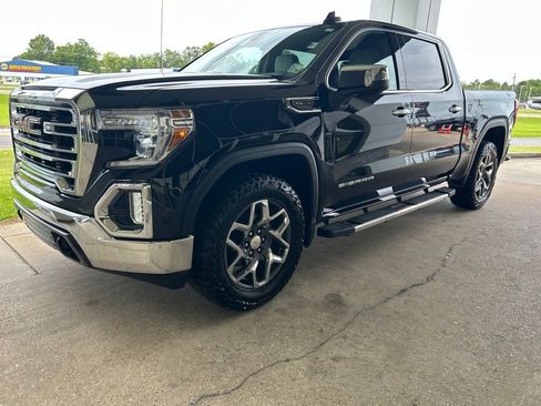 Used 2021 GMC Sierra 1500 SLT w/ SLT Premium Package AWD/4WD image 4