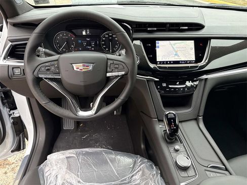 New 2025 Cadillac XT6 Sport w/ LPO, Floor Liner Package image 10