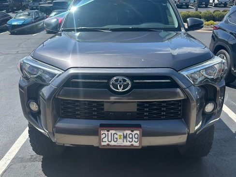 Used 2020 Toyota 4Runner SR5 Premium w/ Moonroof Package image 4