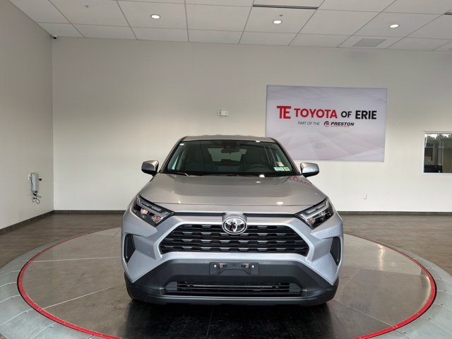 Certified 2024 Toyota RAV4 LE AWD/4WD image 2