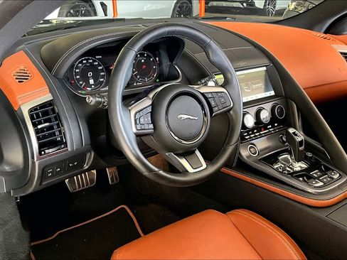 Used 2024 Jaguar F-TYPE R-Dynamic image 15