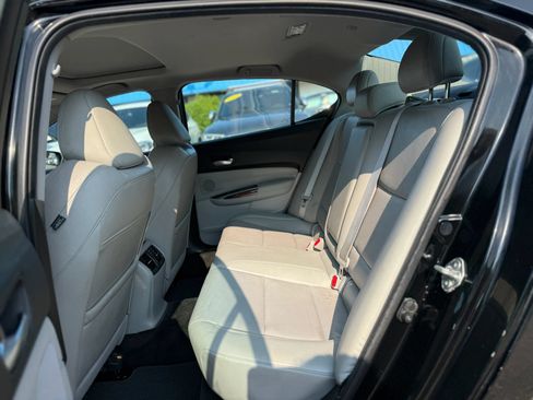 Used 2016 Acura TLX w/ Technology Package FWD image 16