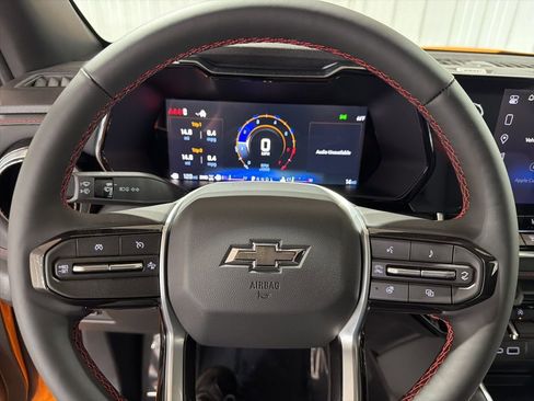 New 2026 Chevrolet Colorado Z71 w/ Technology Package AWD/4WD image 25