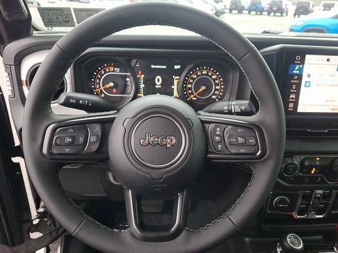 New 2026 Jeep Gladiator Sport image 15