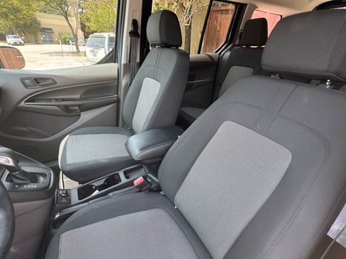 Used 2020 Ford Transit Connect XL FWD image 9