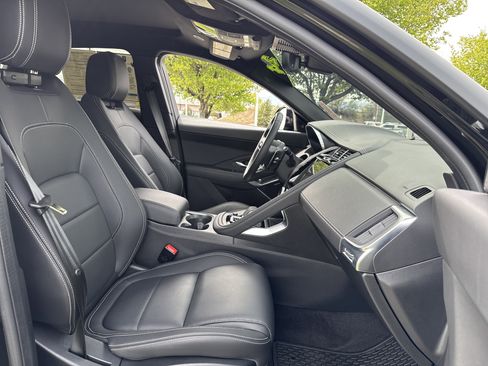 Used 2024 Jaguar E-PACE R-Dynamic SE AWD/4WD image 22