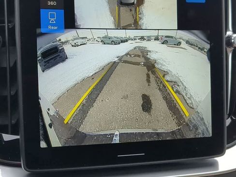 New 2026 Volvo XC90 B6 Plus w/ Protection Package Premier image 30