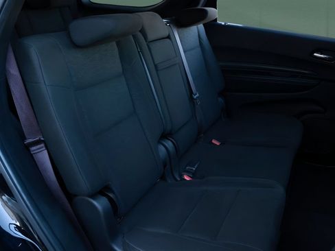 Used 2023 Dodge Durango GT RWD image 14