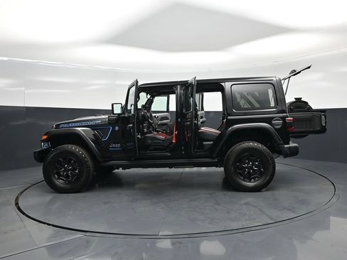 Used 2023 Jeep Wrangler Unlimited Rubicon 4xe AWD/4WD image 36