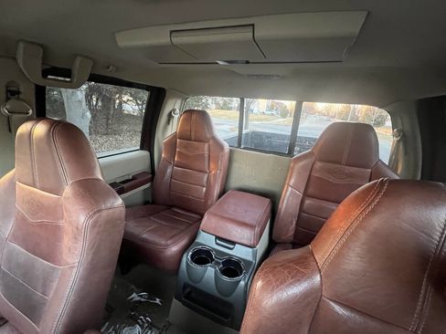 Used 2008 Ford F350 Lariat image 15