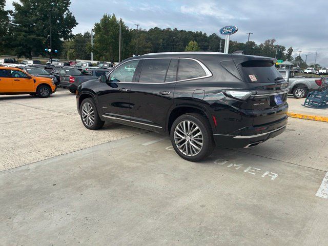 Used 2025 Buick Enclave Avenir w/ Trailering Package, 5000 lbs. FWD image 22