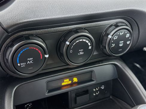 Certified 2023 MAZDA MX-5 Miata Sport w/ Appearance Package image 16