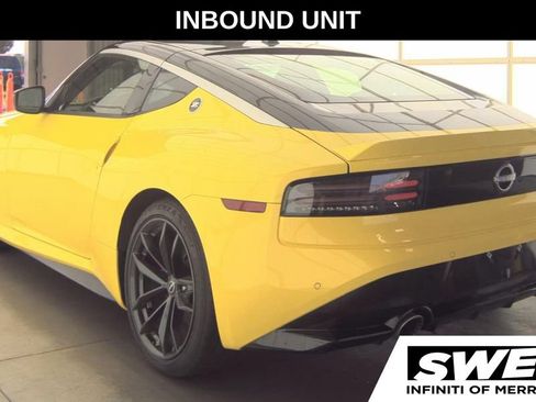 Used 2024 Nissan Z Performance w/ Floor Mat Package RWD image 8