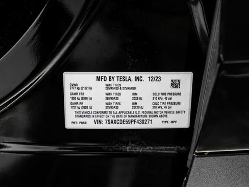 Used 2023 Tesla Model X AWD/4WD image 60