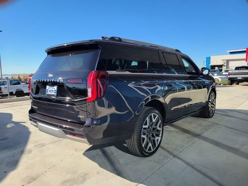 New 2025 Ford Expedition Max Platinum w/ Platinum Ultimate Package image 4