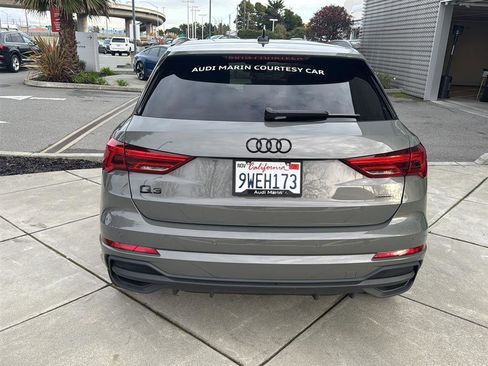 Used 2025 Audi Q3 2.0T Premium w/ Convenience Package image 7