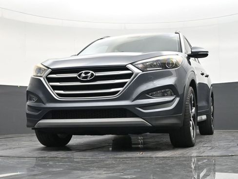 Used 2018 Hyundai Tucson Sport image 26