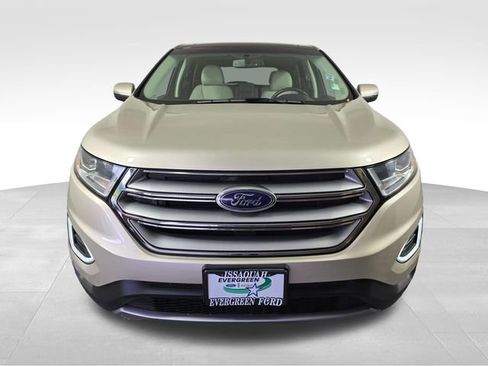 Used 2018 Ford Edge Titanium w/ Equipment Group 301A AWD/4WD image 2