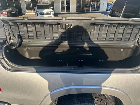 Used 2020 RAM 1500 Laramie image 16