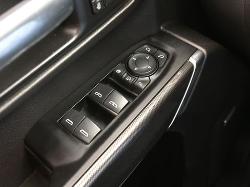 Used 2020 GMC Sierra 2500 AT4 w/ AT4 Premium Package image 24