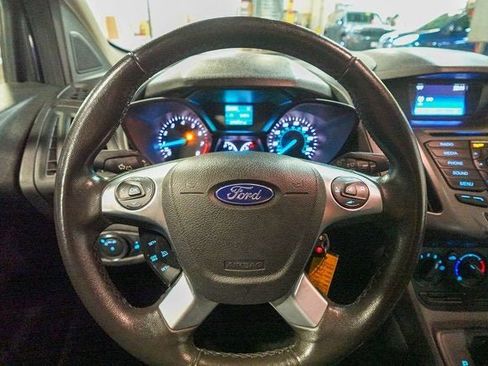 Used 2018 Ford Transit Connect XL image 12