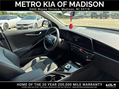 Used 2024 Kia Niro Wind w/ Wind Preserve Package FWD image 42