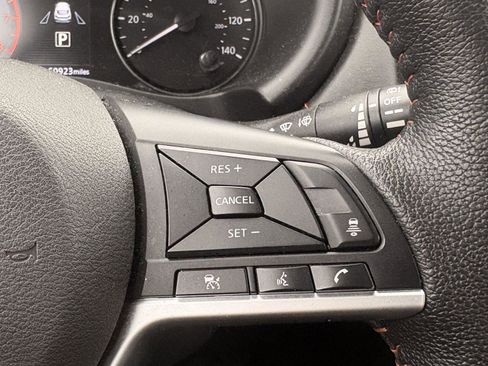 Used 2021 Nissan Kicks SR w/ SR Premium Package image 27