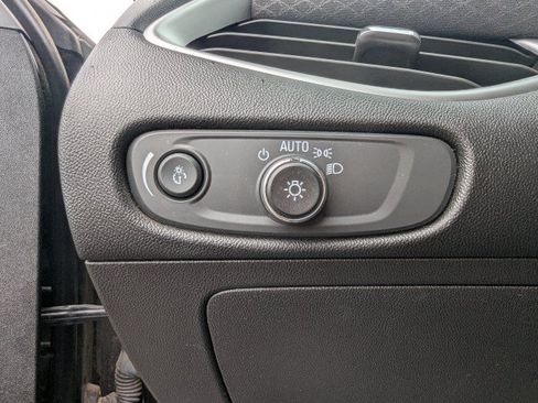 Used 2023 Chevrolet Malibu LT FWD image 14