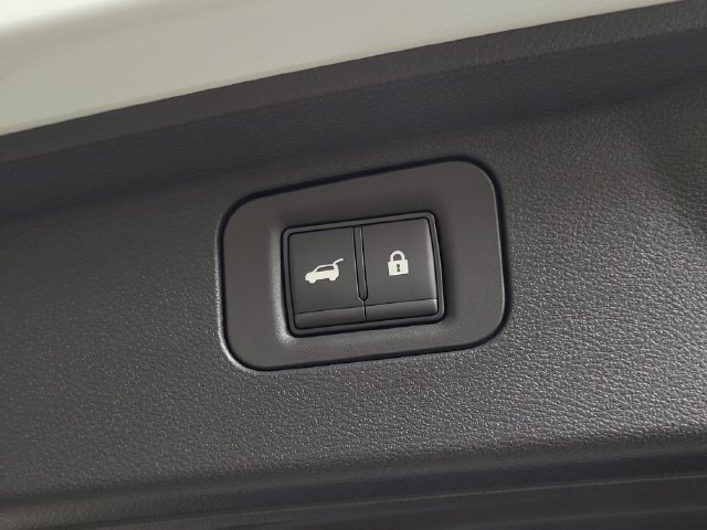 Certified 2026 INFINITI QX80 Luxe RWD image 8
