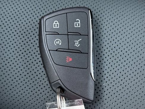 New 2026 GMC Acadia AT4 w/ Luxury Package image 25