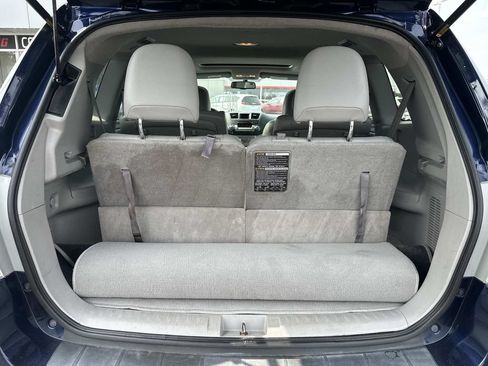 Used 2012 Toyota Highlander SE w/ Tow Pkg AWD/4WD image 10