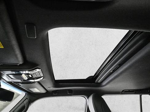 Used 2025 Toyota Land Cruiser image 16