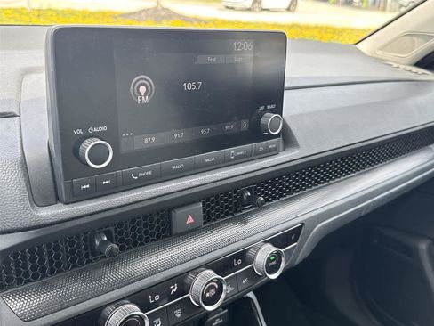 Used 2025 Honda CR-V EX image 22