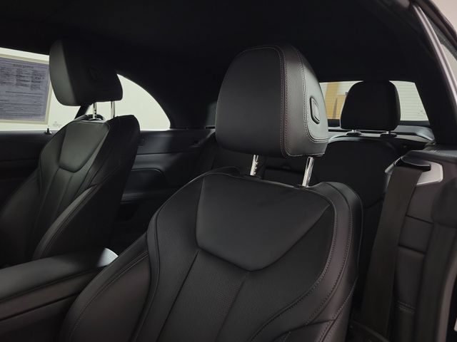 Used 2025 BMW 430i Convertible w/ M Sport Package RWD image 16