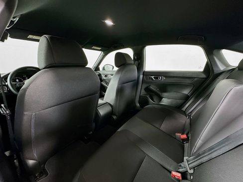 Used 2025 Honda Civic Sport image 4