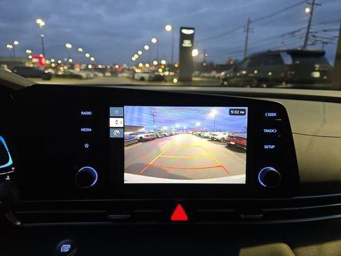 New 2026 Hyundai Elantra Sport image 17