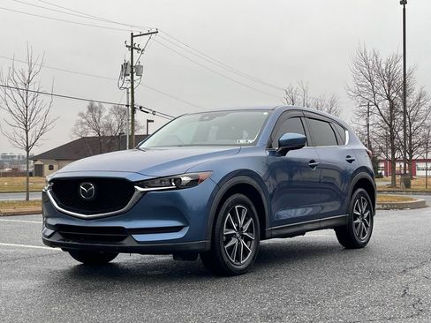 Used 2018 MAZDA CX-5 Touring image 4