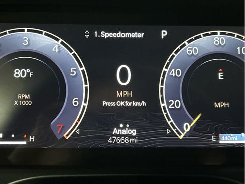 Used 2024 Jeep Grand Cherokee Altitude AWD/4WD image 10