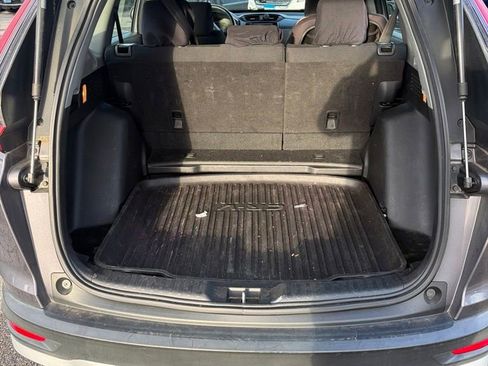 Used 2020 Honda CR-V LX image 12