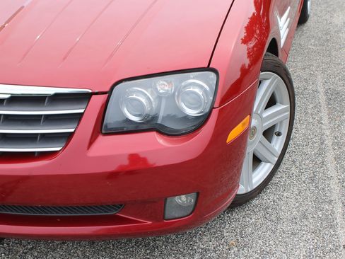 Used 2005 Chrysler Crossfire Limited RWD image 39