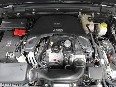 Used 2020 Jeep Gladiator Rubicon image 23